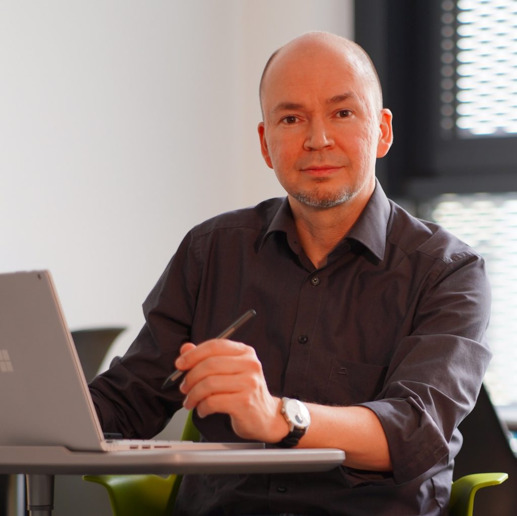 Prof. Dr. Mathias Engel